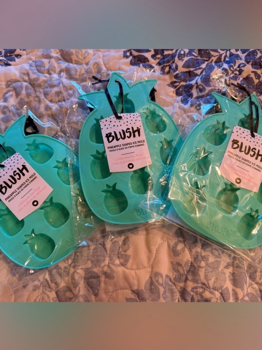 Blush Pineapple Silicone Mold Tray in Teal (3-Pack)